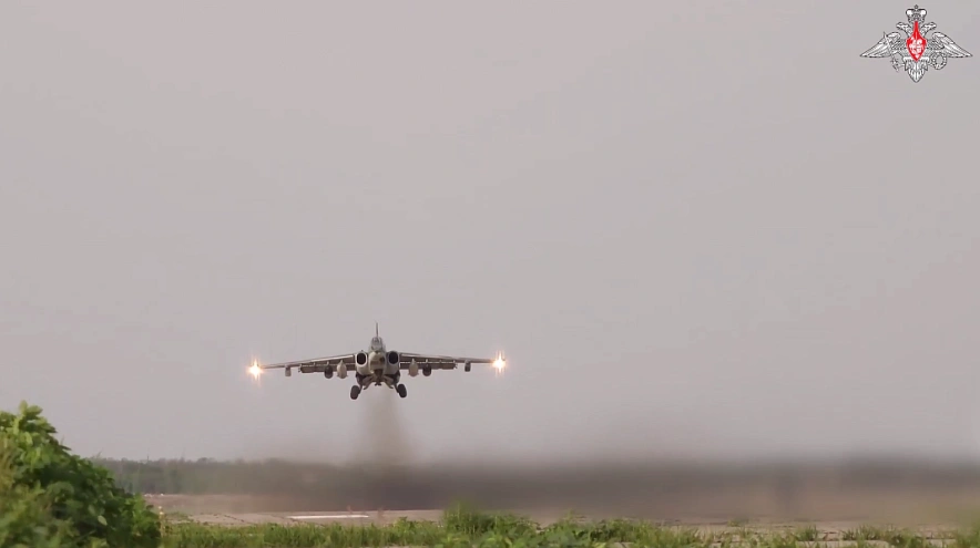 Фото: Президент Путин поручил провести учения с ракетными соединениями ЮВО, кадр из видео минобороны РФ