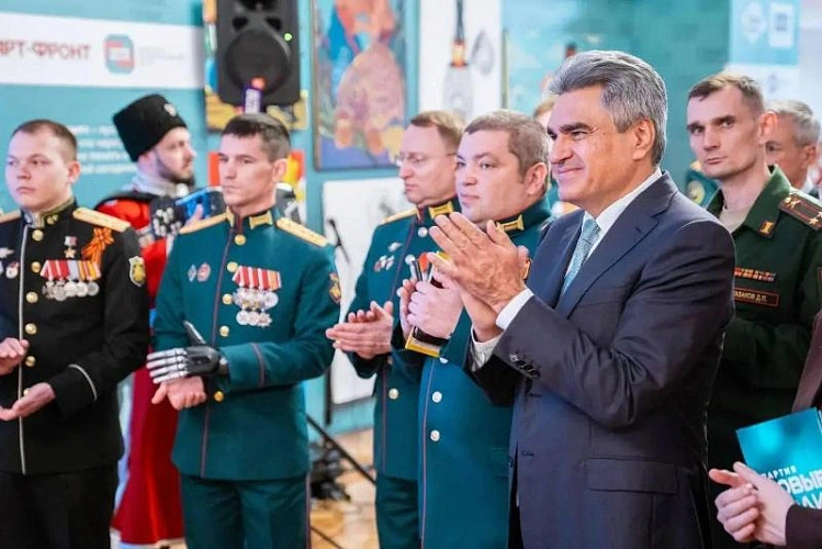Фото: Новые люди