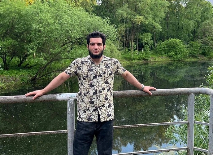 Фото: Боец Магомед Зайналов по прозвищу "Веном" выпал с 10 этажа в Ростове // фото группа MMA style в ВК