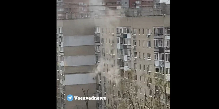 Фото: пожар в Ростове // фото из ТГ-канала "Военвед Ростов-на-Дону"