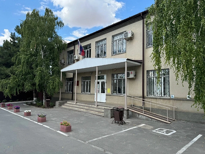 Фото: Неклиновский районный суд Ростовской области Неклиновский районный суд Ростовской области