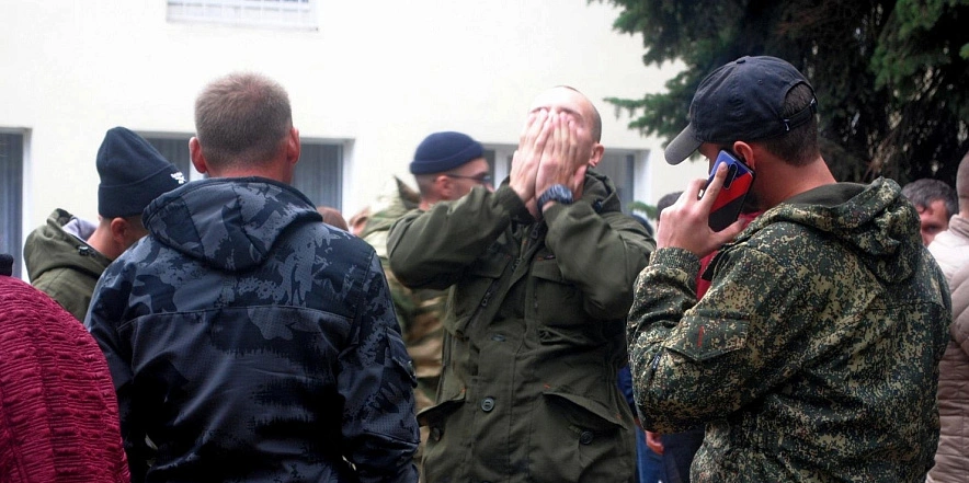 Фото: Мобилизованные из Ростовской области на сборном пункте, кадр 1rnd