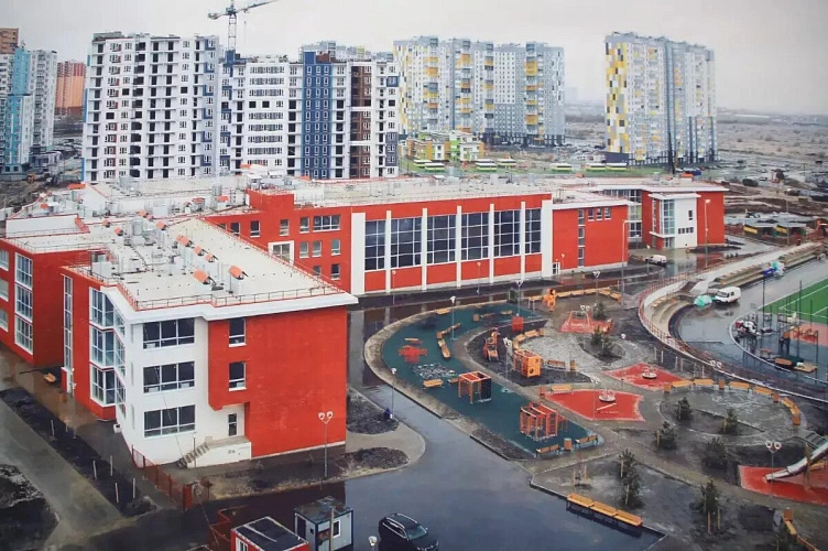 Фото: Новая школа в Левенцовке, кадр ПРО