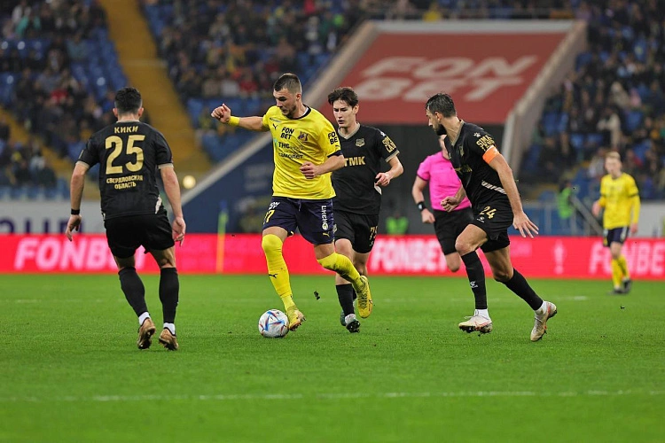 Фото: «Ростов» обыграл «Урал» в домашнем матче Кубка России // фото ТГ-канал А. Логвиненко