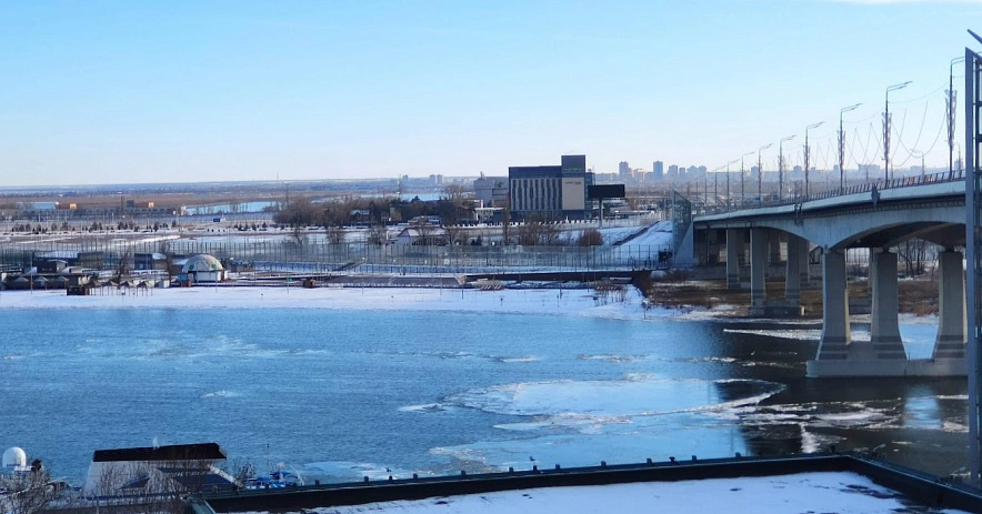 Фото: частично замёрзший Дон в морозы, кадр 1rnd