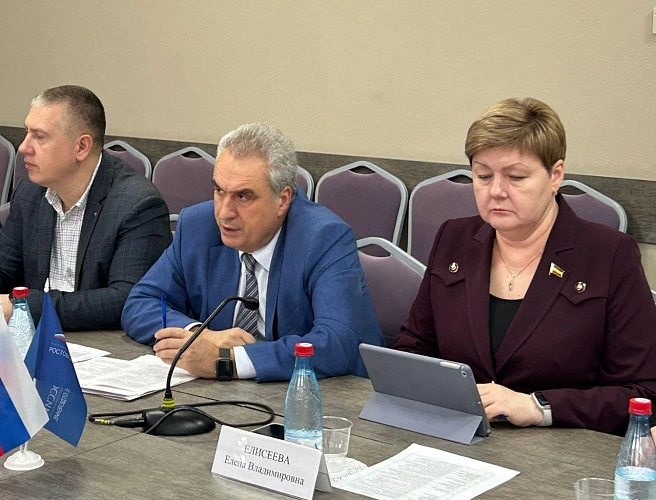 Фото: пресс-служба "Единой России"