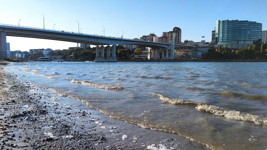 Фото: Дон во время сильного ветра, кадр 1rnd