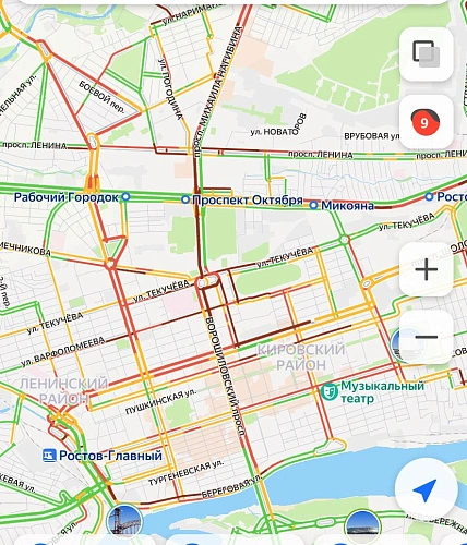 Фото: центр Ростова сковали гигантские пробки