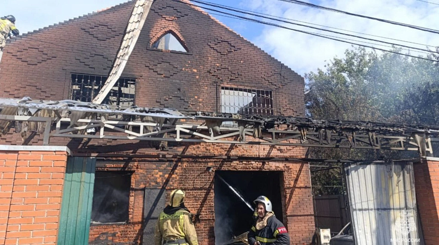 Фото: пожар // фото МЧС по РО