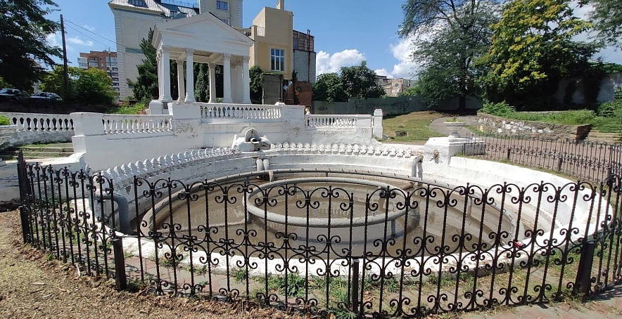 Фото: Фонтан в парке Горького Ростова, кадр 1rnd