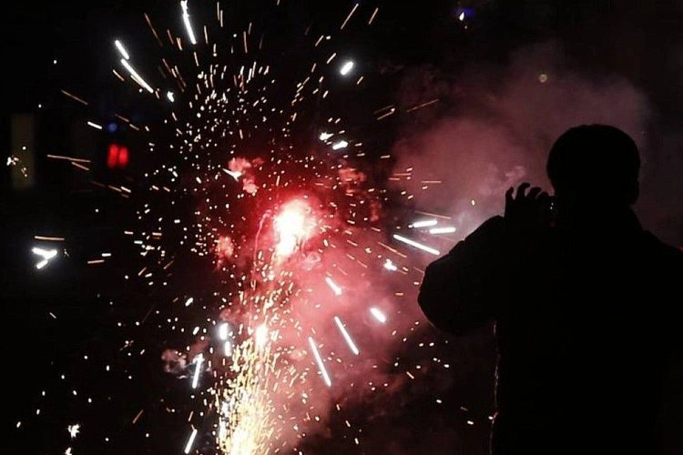 Фото: фейеверк, кадр ПРО