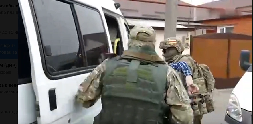 Фото: задержание подпольного оружейника // кадры ЦОС ФСБ России