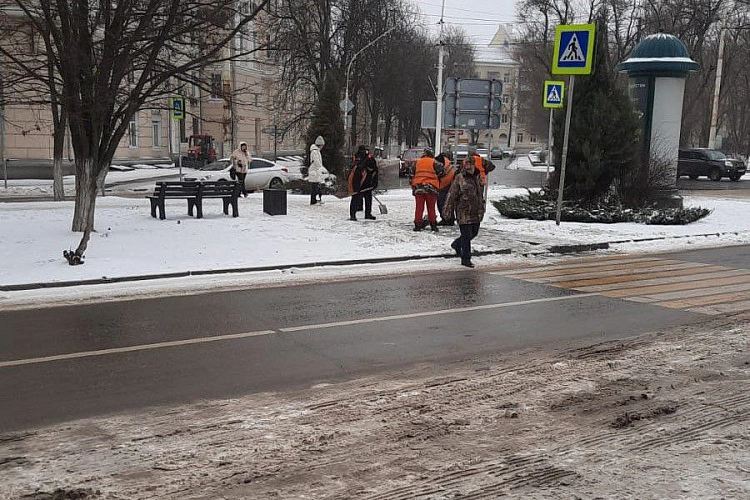 Фото: Улицы Новочерасска, кадр из ТГ Юрия Лысенко