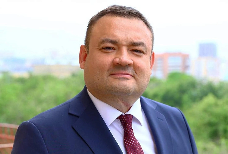 Фото: замглавы администрации Ростова по дорогам и транспорту Владимир Иванов, кадр из ТГ Александра Скрябина