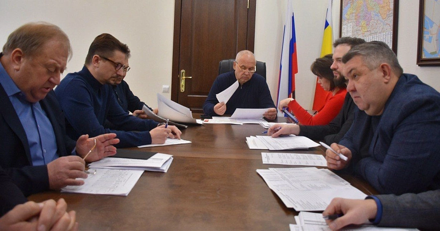 Фото: Совещание по ликвидации ям в Ростовской области, кадр ПРО