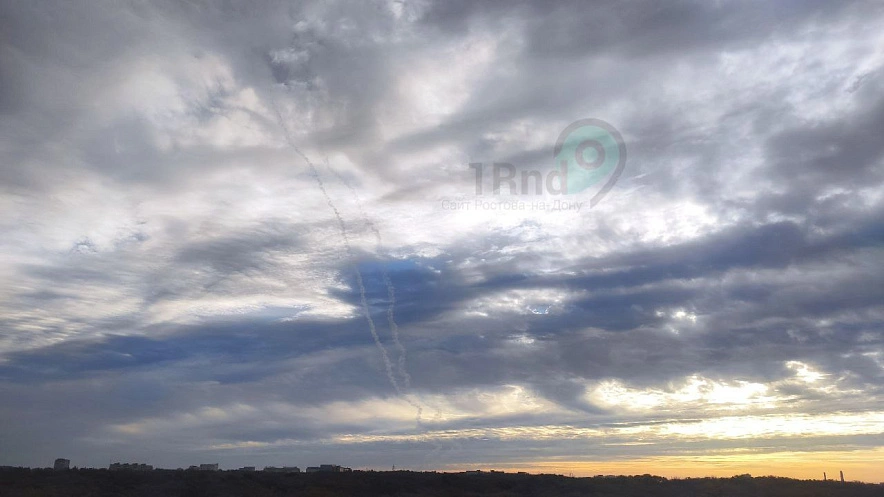 Фото: Следы от работы ПВО над Ростовом 24 октября, фото 1rnd