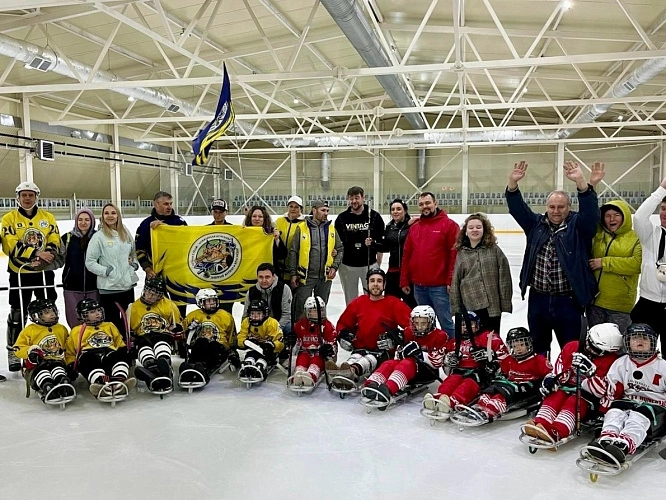 Фото: федерации адаптивного хоккея в России