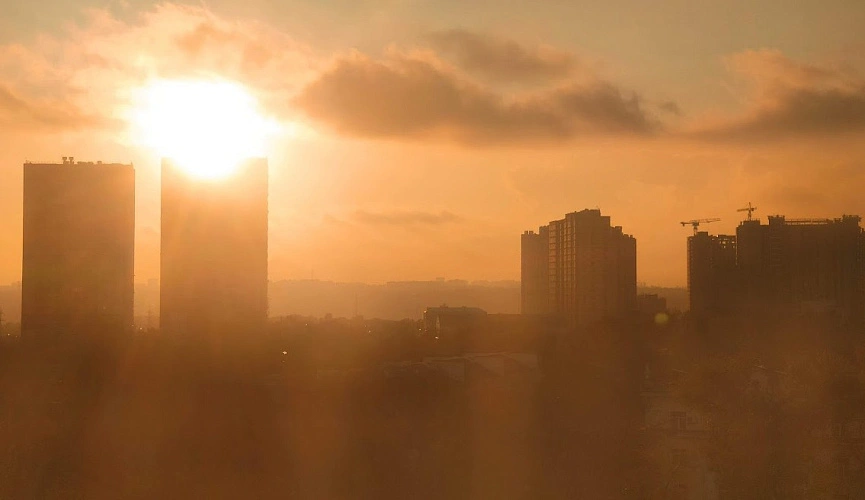 Фото: Солнце над высотками Ростова, кадр 1rnd