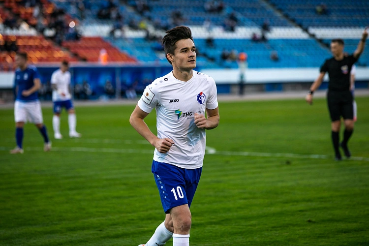 Фото: Роман Акбашев покинул футбольный клуб «Ростов» и возвращается в воронежский «Факел»// с сайта fakelfc.ru