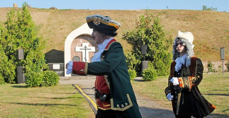 Фото: Петр Великий на фестивале "Осада Азова 2023", фото 1rnd