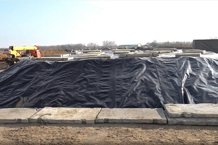 Фото: захоронение мазутного песка из Анапы в Ростовской области, кадр ПРО