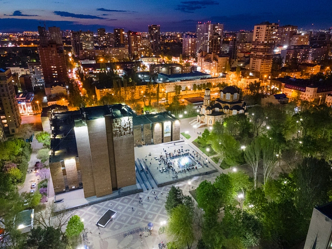 Фото: центр Ростова // фото Дениса Демкова