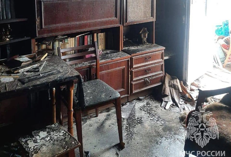 Фото: пожар в Белой Калитве // кадр МЧС