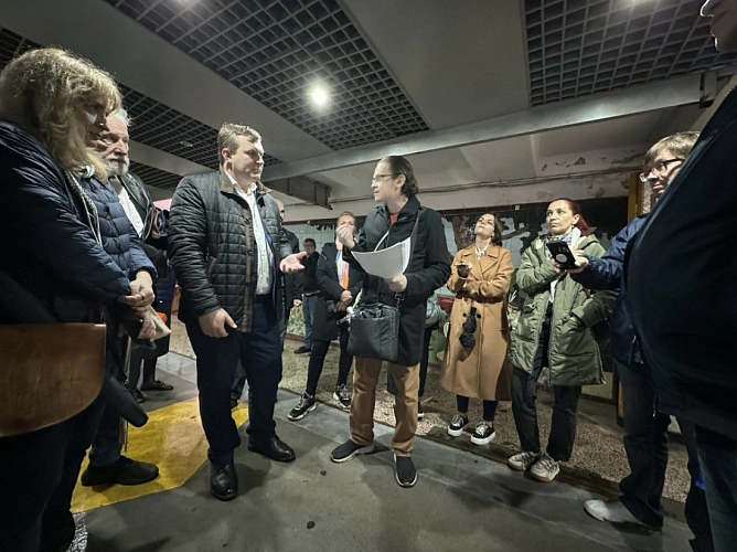 Фото: В Ростове общественники убедились в необходимости частичного демонтажа мозаики во время капремонта подземных переходов // фото пресс-службы администрации Ростова