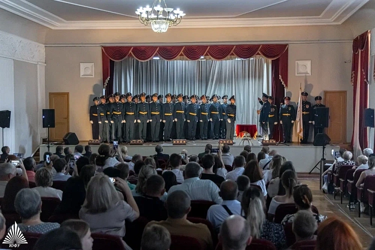 Фото: выпускной лейтенантов // фото ЮФУ