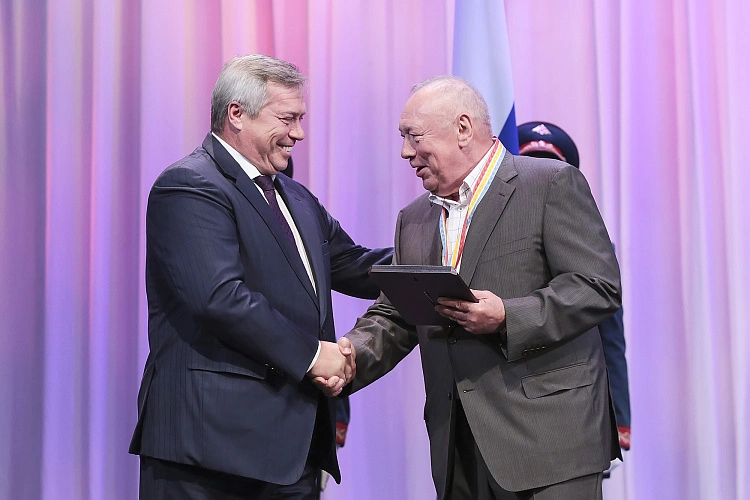 Фото: Василий Голубев и Владимир Чуб. Фото: правительство Ростовской области 