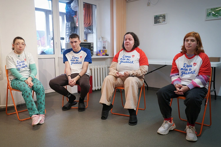 Фото: «Общение в группе - это глоток свежего воздуха». Как ребята с особенностями развития из ростовской «Надежды» учатся быть взрослыми, фото - 1rnd