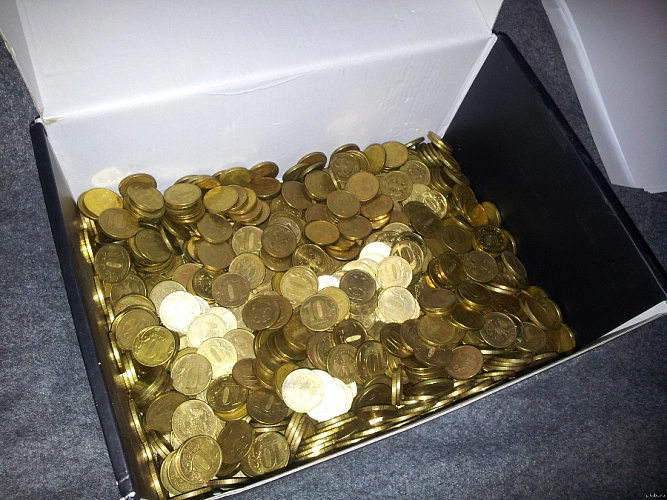 Фото: накопленная мелочь \\ фото: pikabu.ru