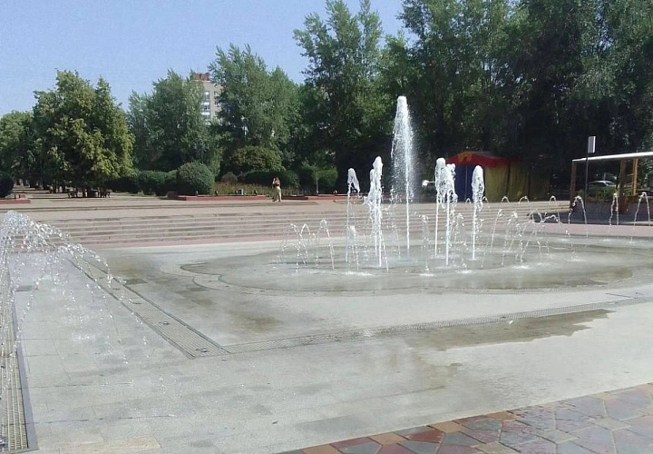 Фото: фонтан на Аллее Роз снова работает, кадр УБиЛХ Ростова