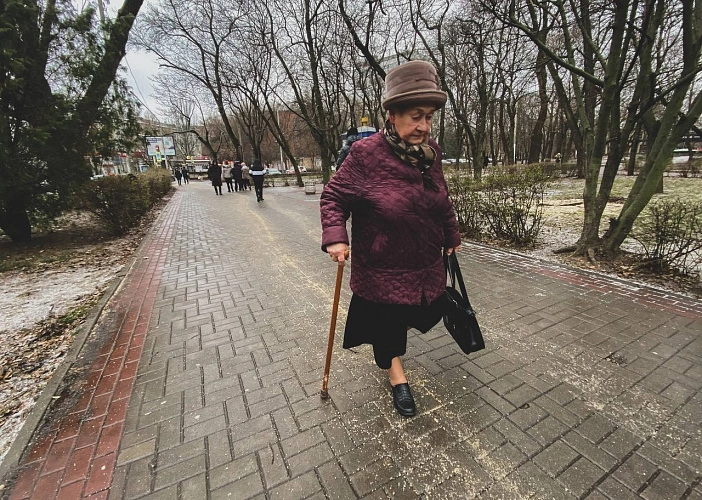 Фото: Ростовчане пожаловались на необработанные дороги от гололёда, к приходу которого готовились коммунальщики // фото 1rnd