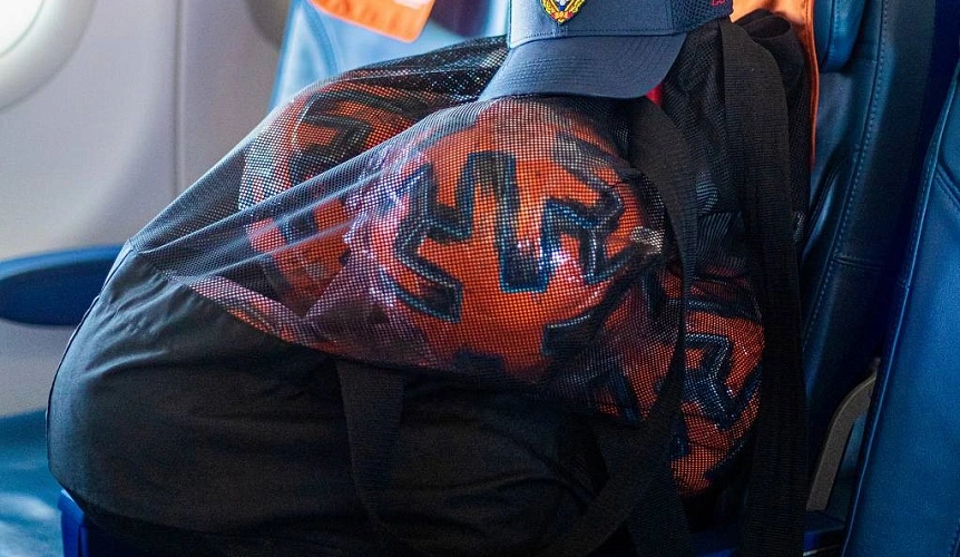 Фото: красные мячи ЦСКА // фото ТГ-канал ФК