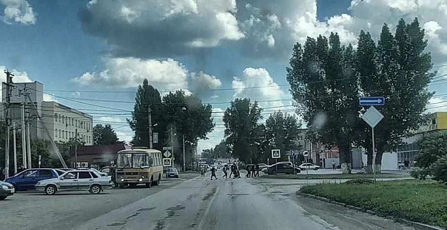 Фото: дорога в Морозовске, Яндекс.Зеркала