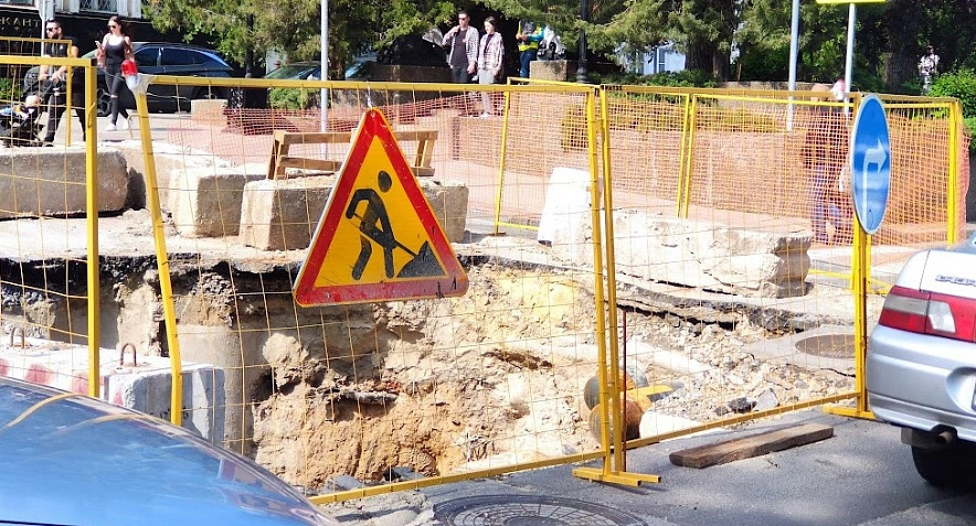 Фото: Ремонт теплотрассы в Ростове, иллюстрация 1rnd