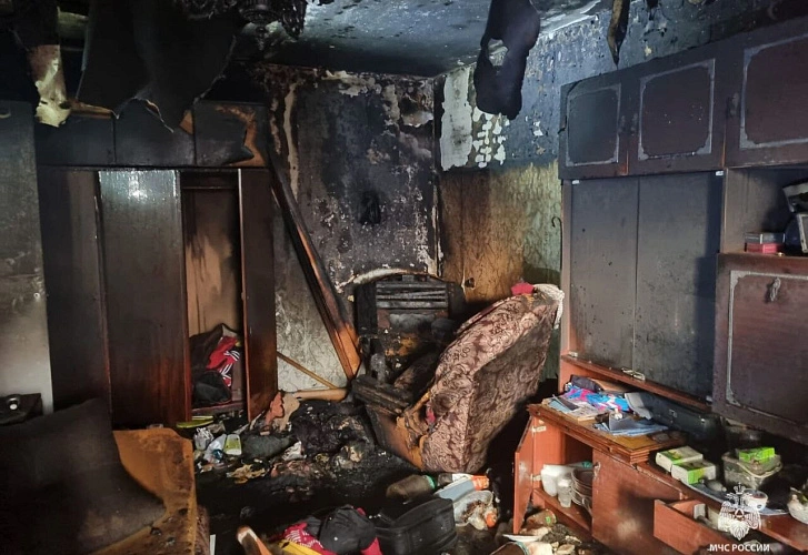 Фото: пожар в Ростове // кадр МЧС по РО