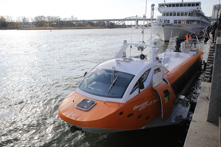 Фото:  На реке Дон протестировали скоростное судно «Валдай» // фото сайт ПРО