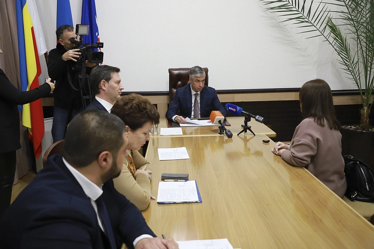 Фото: Личный приём ростовчан // фото пресс-службы администрации Ростова