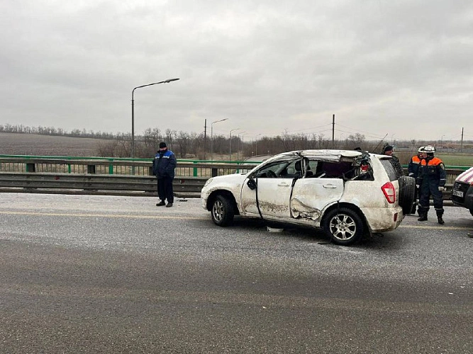 Фото: с места ДТП \\ фото: УГИБДД РО