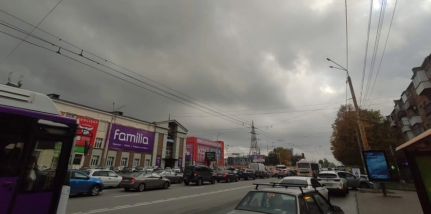 Фото: Тучи над проспектом Нагибина в Ростове, кадр 1rnd