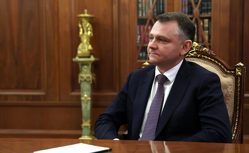 Фото: Юрий Слюсарь на встрече с президентом Путиным, кадр пресс-службы Кремля