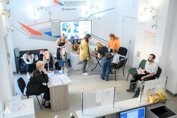 Фото: В ЮФУ помогают семьям с детьми-аутистами//кадр ЮФУ