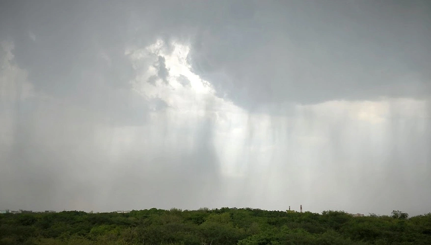 Фото: Ливень над Ростовом, кадр 1rnd