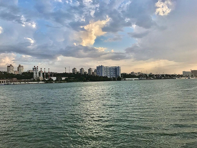 Фото: Дон с левого берега // кадр 1rnd.ru