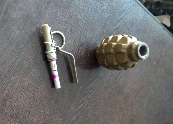 Фото: Боевую гранату обнаружили на ж/д участке Лихая - Ростов, фото ТГ-канала профсоюза работников транспортной безопасности 