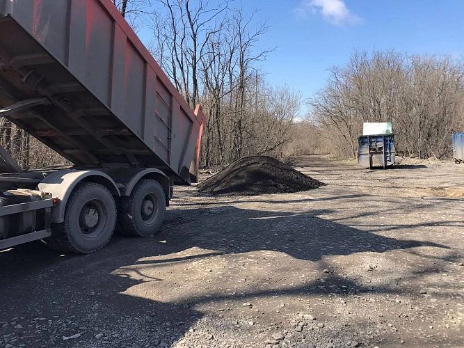 Фото: ремонт дорог в Ростове // кадры из ТГ-канала А. Логвиненко