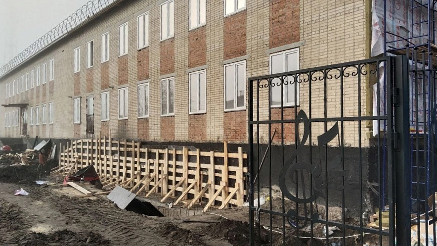 Фото: детская школа искусство в Целине, кадр читателя 1rnd