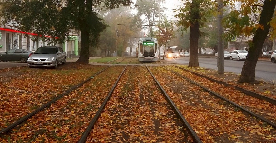 Фото: Трамвай на Сельмаше в Ростове, кадр 1rnd